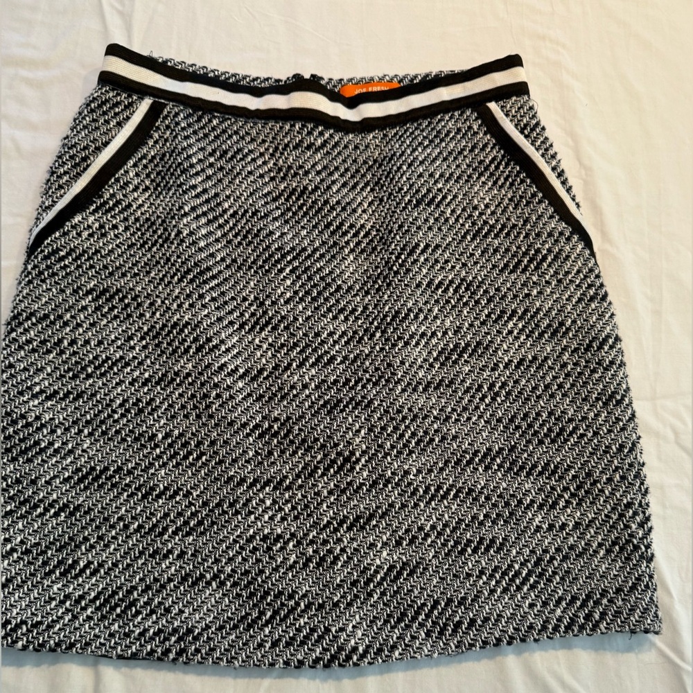 Joe Fresh skirt
